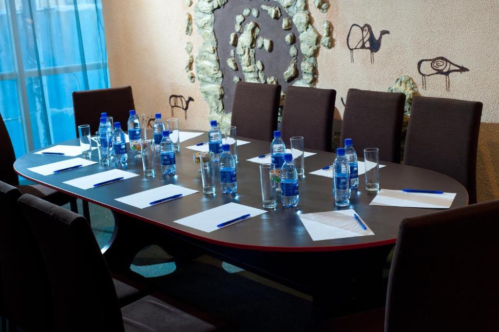 Artastana Hotel Ngoại thất bức ảnh