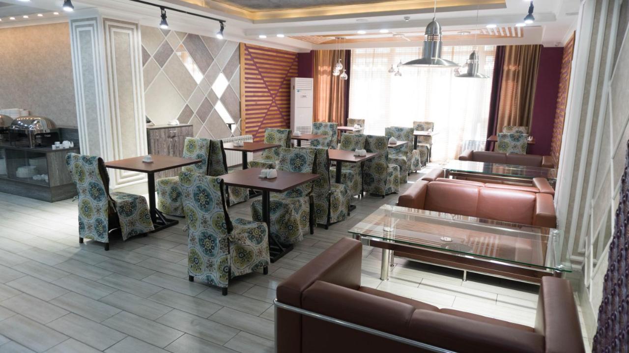 Artastana Hotel Ngoại thất bức ảnh