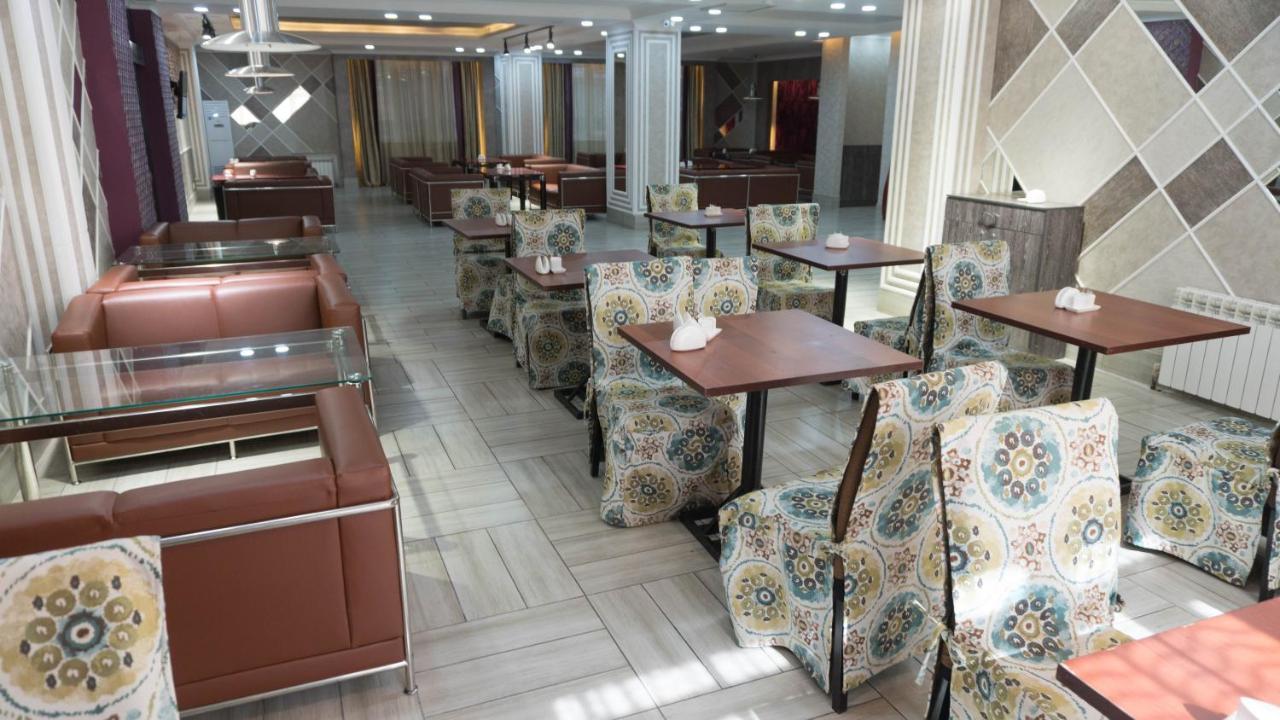 Artastana Hotel Ngoại thất bức ảnh